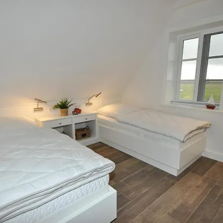 Doppelhaushaelfte Albrecht Hus * Brösum